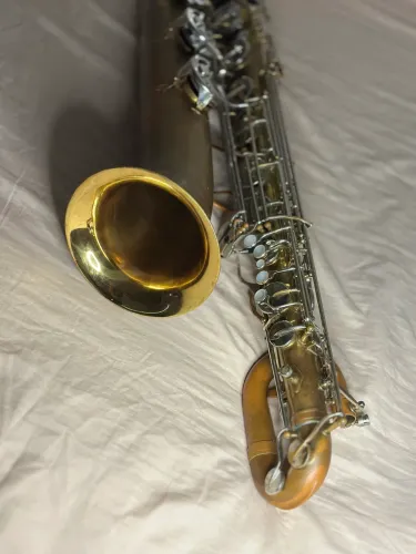 Sax Barítono Olds Francês