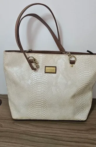 Bolsa Mônica Sanches 