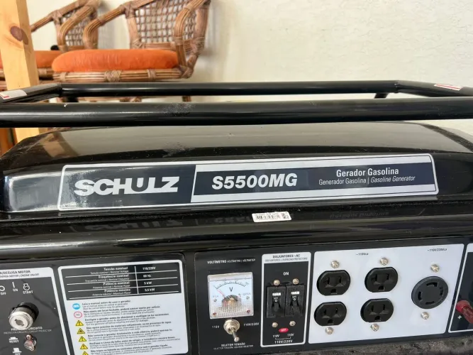 Gerador de energia a gasolina