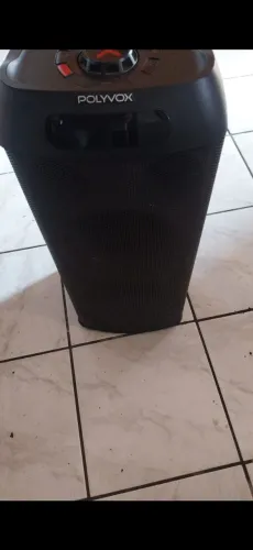 Caixa de som com defeito