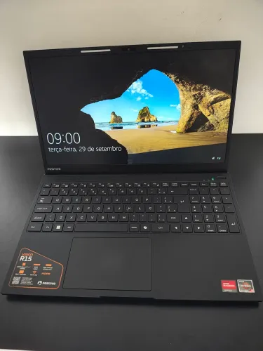 Notebook Vision R15 semi novo na garantia (praticamente não usei)