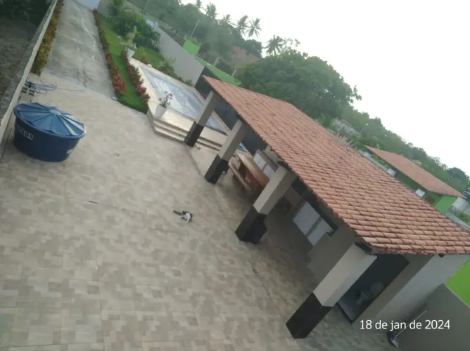 Vendo Casa com piscina em Itaporanga porteira fechada