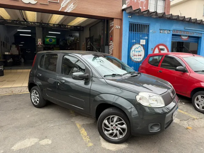 Fiat Uno Vivace Celeb. 1.0 EVO F.flex 8V 5P 2011