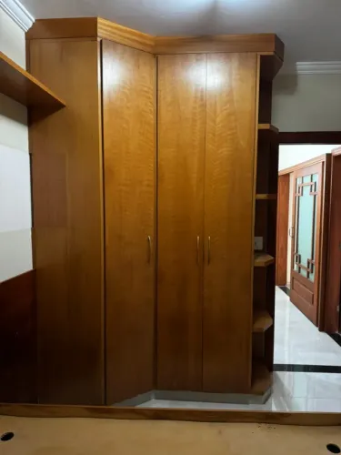 guarda roupas embutido