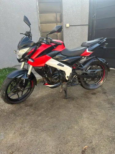 BAJAJ só pra rodar