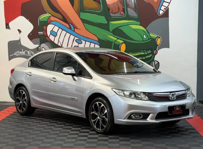 Honda Civic Sedan LXS 1.8/1.8 Flex 16V Aut. 4P 2013