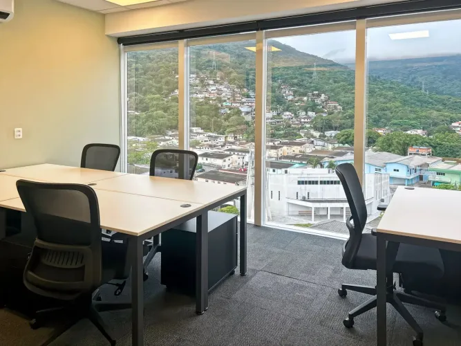 Escritório para alugar para 5 pessoas em Regus Florianópolis, Floripa Shopping