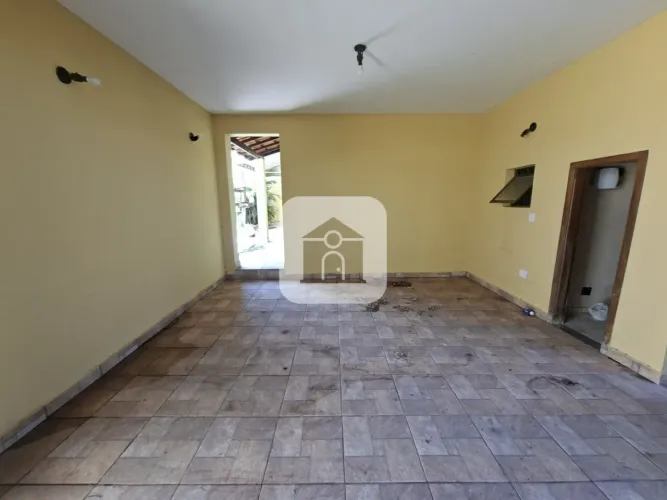 Casa para locação no bairro Brasil