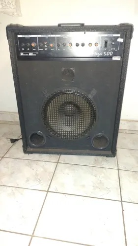 Caixa amplificadora