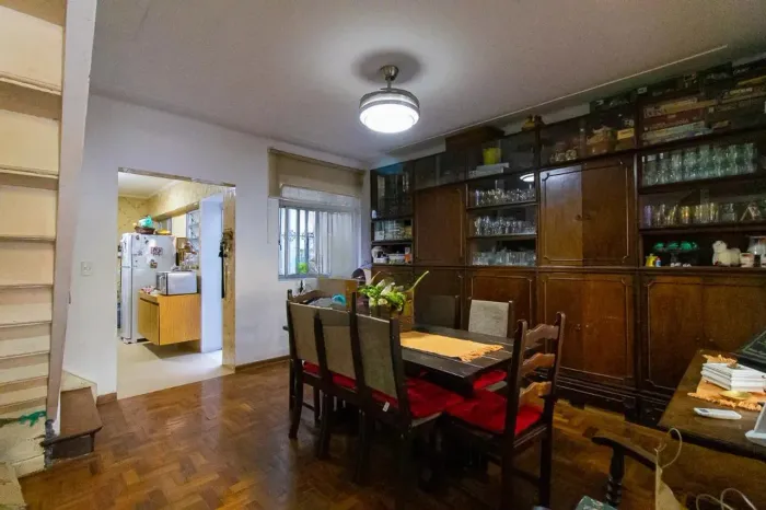 Casa à Venda - Bela Vista, 3 Quartos, 250 m2