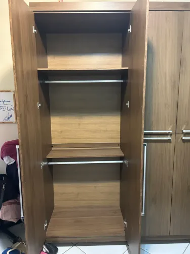Guarda roupa 6 portas 215 cm