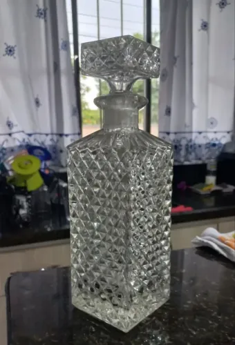 Garrafa licoreira antiga