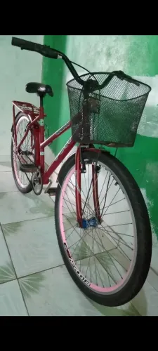 Vendo uma Bicicleta Poty Aro 26 normal no Rolamento Jances Aero