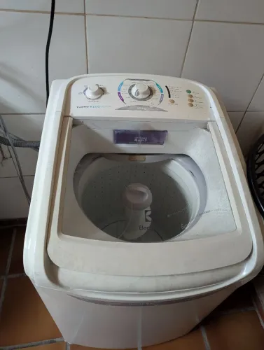 Máquina de lavar Eletrolux 10kg