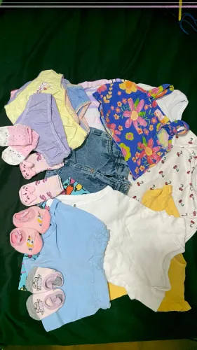 Lote/ pacote / pack de roupas menina 01 ano