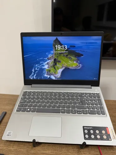 Notebook Lenovo 3i pouco usado