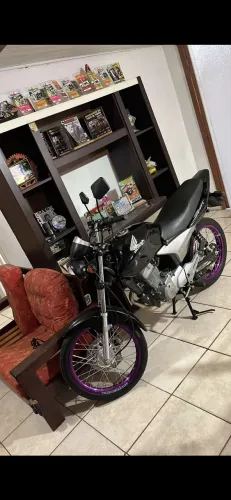 Vendo titan 150 Sport zero