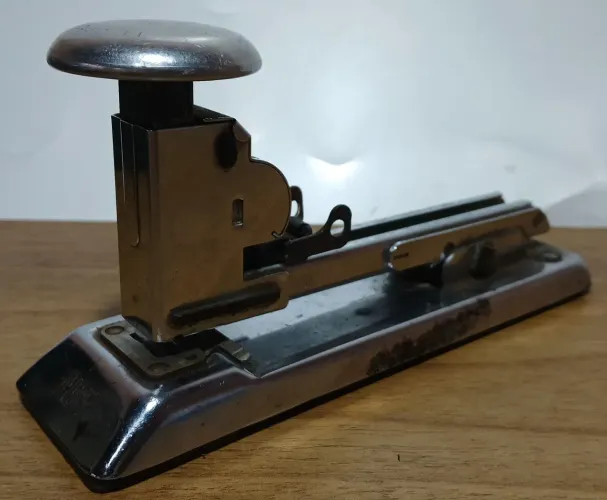 Grampeador Vintage Ace Fastener Corp Pilot Chicago USA