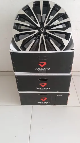 Jogo de rodas aro 20 Corolla altis