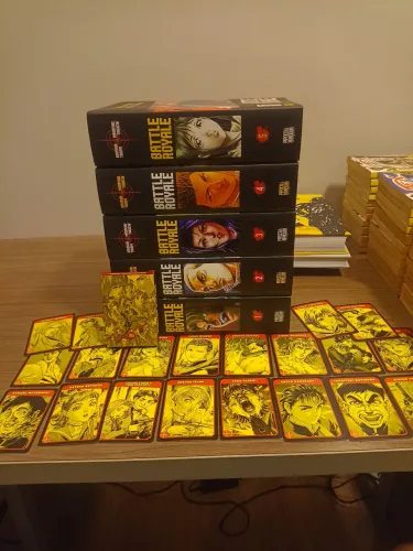 Battle Royale completo + Deck de Cards. 