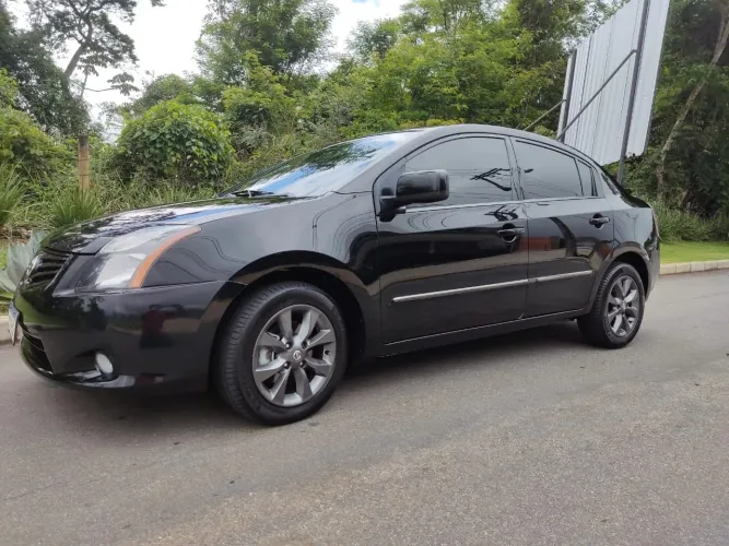 Nissan Sentra S 2.0/ 2.0 Flex Fuel 16V Aut. 2012