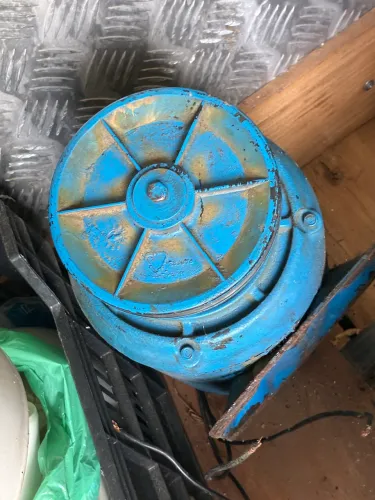 Motor trifásico , baixa rotação 