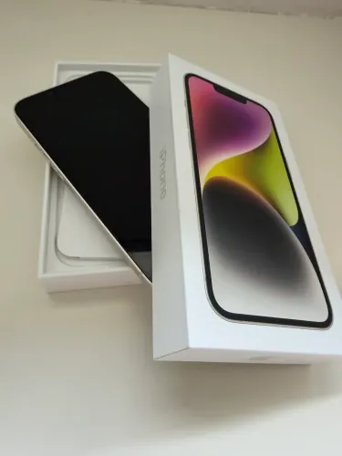 iPhone 14 branco - 512 GB