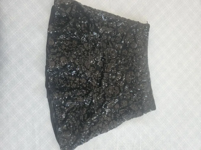 Saia paetê