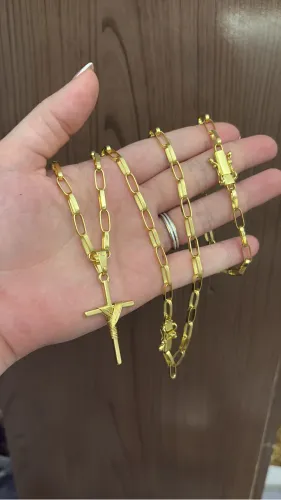 Corrente feita em moeda banhada a ouro 18