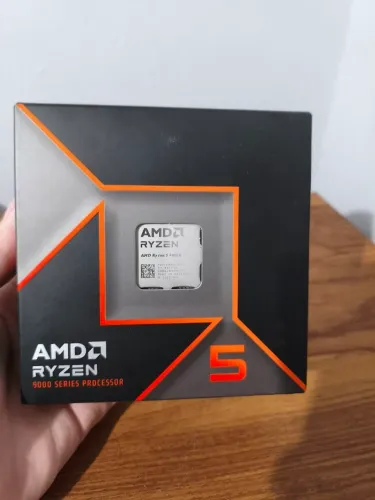 Processador AMD Ryzen 5 9600 series lacrado 