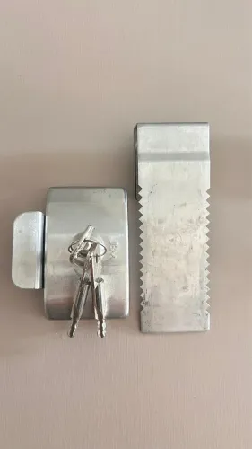 Conjunto Travas de segurança porta de vidro