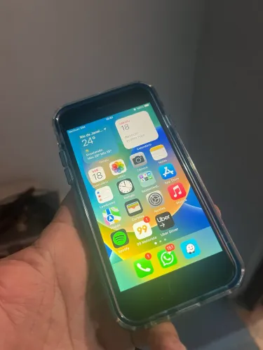 iPhone 8