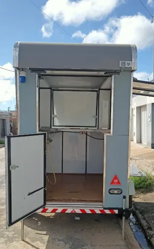 Trailer
