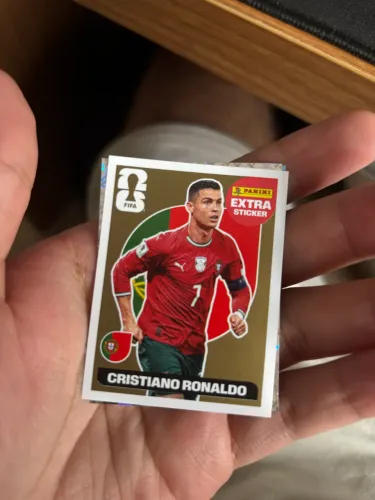 Cristiano Ronaldo Legend Dourado