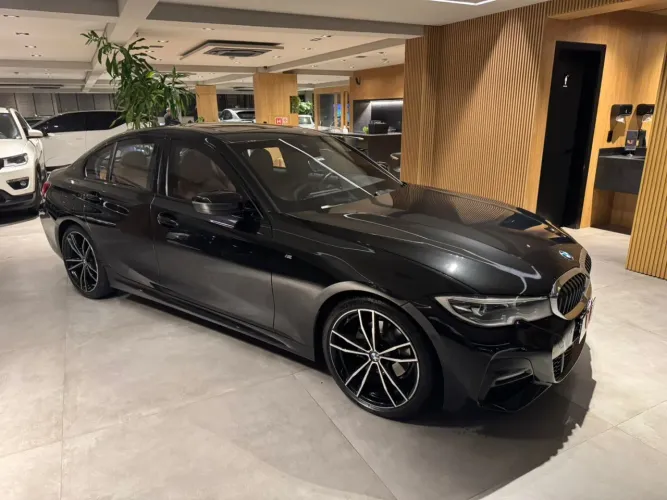 BMW 320I A 2.0 TB M Sport Activeflex 16V 4P 2021