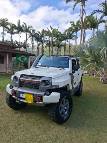 Troller T-4 4X4 3.2 20V TDI Cap. Rígida Diesel 2016