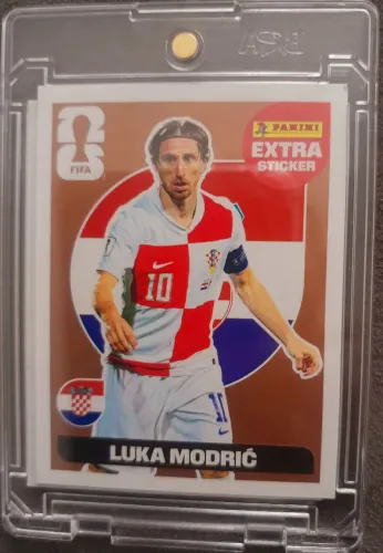 2 Figurinhas legend ouro com case protetora perfeito estado