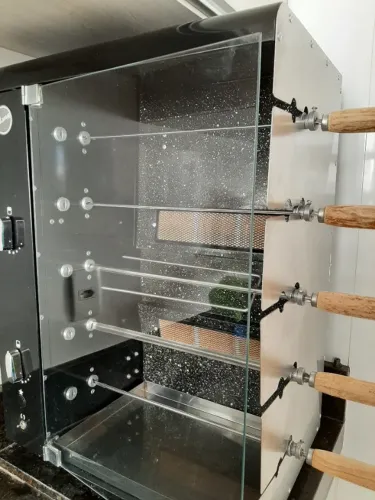 Churrasqueira Rotisserie a Gás - 5 espetos