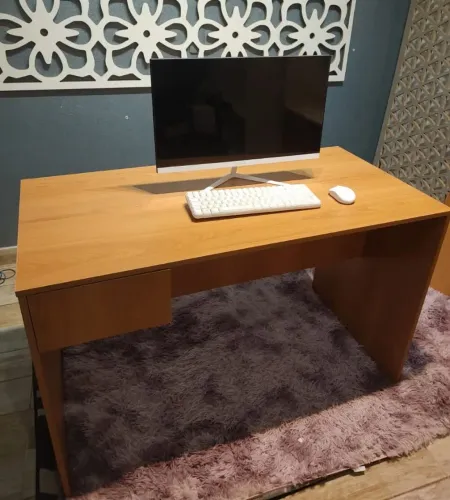 Mesa para escritório em mdf