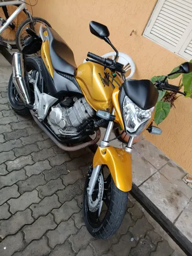 CB300r vendo e aceito propostas (carro antigo)