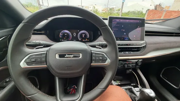 Jeep Commander Overland T270 1.3 TB Flex AUT 2023