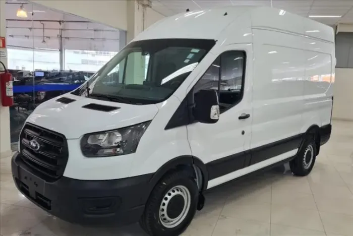 Ford Transit Furgão 2.0 Curto Turbo Diesel 2026