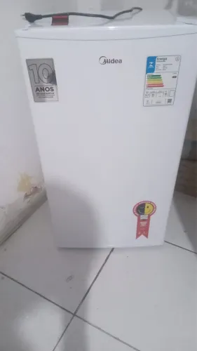 Frigobar Midea 93L