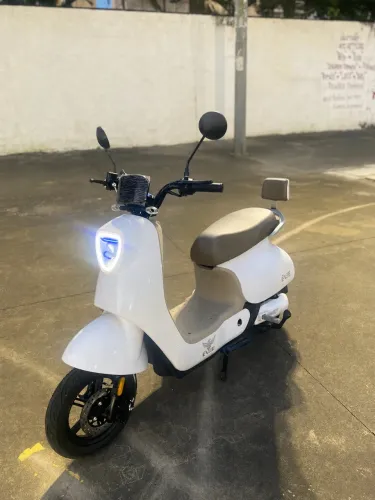 Moto eletrica- SCOOTER ELÉTRICA Q8