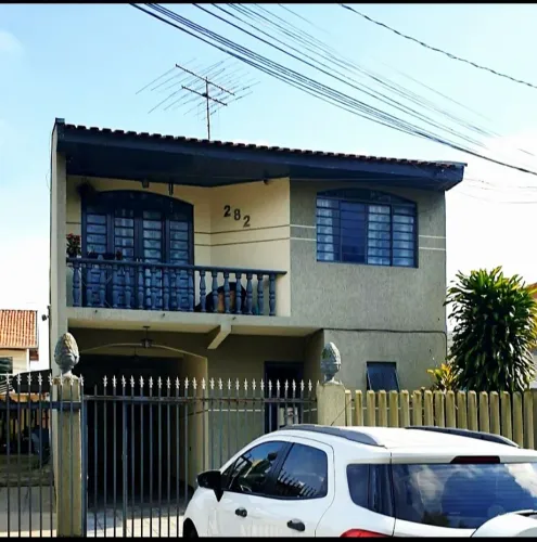 kitnet mobiliada no bairro Uberaba pr