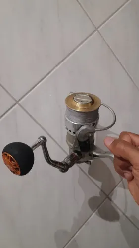 Molinete Aluma 5000