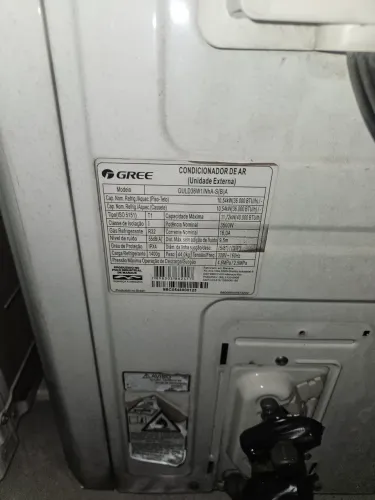 Ar condicionado piso teto 36 mil BTUS inverter