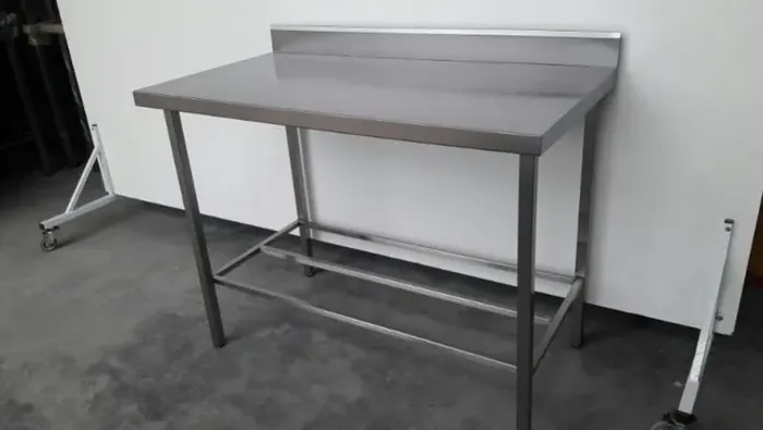Bancada de inox 1,20mt de comprimento - nova 
