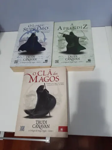 A incrível história de o Lorde Supremo, A Aprendiz e o Clã dos Magos