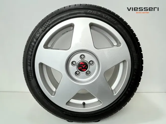 Jogo de rodas e pneus usados - Volcano Tarmac, aro 18 + Pneus 235/40R18 Delinte DS7